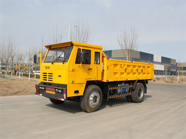 25t礦用運(yùn)輸車